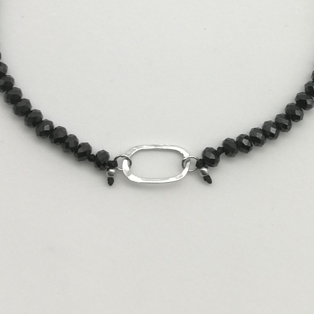 Braccialetto spinello ed elemento in argento - 91014 Scopello